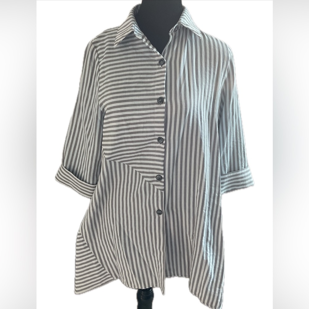 Variations Asymmetrical Grey & White  Striped Button down tunic.